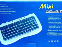 Mini multimedia keyboard