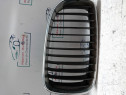 Grila centrala dreapta BMW Seria 1 118 2008