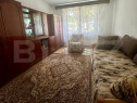 Apartament de vanzare, cu 3 camere, zona Tudor