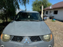 Mitsubishi L200 masina