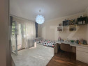 Apartament cu 3 camere si 2 bai, in zona Parang
