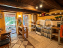 Casa de vanzare cu curte spatioasa loc relaxare si gradina C