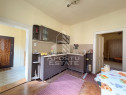 Apartament 2 camere, parter înalt, centrala proprie zona...
