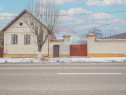 Casă de v&acirc;nzare &icirc;n centrul localității Prejmer, tere...