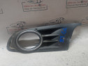 Grila proiector stanga Volkswagen Golf 6 2009