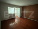 Apartament cu 3 camere, decomandat, zona George Enescu
