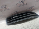 Grila proiector stanga Volkswagen Passat B6 2006