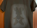 Tricou M ,foarte frumi