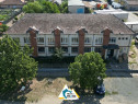 Clădire împunătoare de 540 mp pe 2 nivele în Sânnicolau Mic