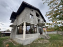 Casă 450 mp, zona Sisesti