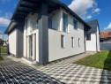Casă Unirea formată din două apartamente,cu două intrări separate.