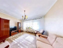 Casa de vanzare, 175 mp, teren 6 ari, zona Unirii
