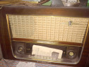 Radio vechi de 100 de ani