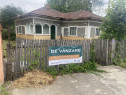 Casa renovabila / demolabila , teren 774 mp, Bucov.