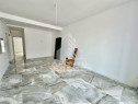 Apartament cu 2 camere, open space, etaj 1, zona Planetelor