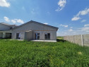 Duplex cu toate utilitatile - zona buna - posibilitate alege