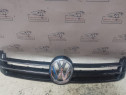 Grila bara fata Volkswagen Touareg 2012