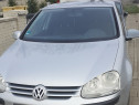 Golf 2004, bine intretinut, navigatore, cauciucuri de iarna