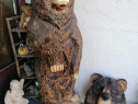 Trofeu, urs sculptat în lemn cu Drujba