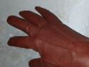 Mănuși din piele naturala