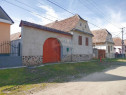 Casa cu 4 camere in localitatea Laslau Mic judetul Mures