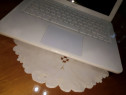 Laptop MacBook mid2010
