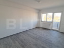 Apartment cu o camera, decomandat, 37 mp utili, mobilat si u