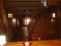 Mobilier bar din lemn