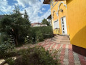 De vanzare casa+spațiu commercial in Roman
