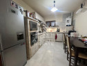 Apartament cu 3 camere la curte cu doua locuri de parcare...
