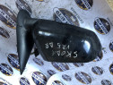 Oglinda dreapta incompleta Skoda Octavia 2 2008