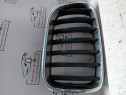 Grila centrala dreapta BMW X3 F25 2011