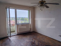 Apartament de vanzare cu 3 camere, 69 mp, zona Str. Botizulu