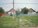 De vânzare casă cu 3 camere și teren 3205 mp în Sânn...