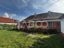 Casa saseasca de vanzare + bonus doua terenuri Seica Mare Si