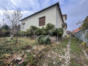Casa individuala cu 4 camere si teren 900 mp zona Calea Popl