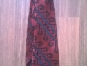 Cravata barbateasca rosie