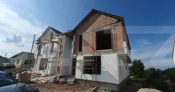 Casa unifamiliala, 6 camere, 900 mp teren, gheorghieni