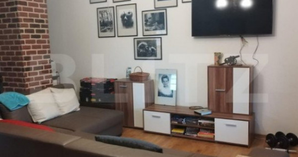 Apartament intr-o casa, 3 camere, mobilat, 90 mp, zona ronat