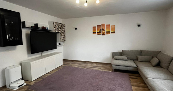 Proprietar casa individuala 5 camere mobilata utilata panouri giroc