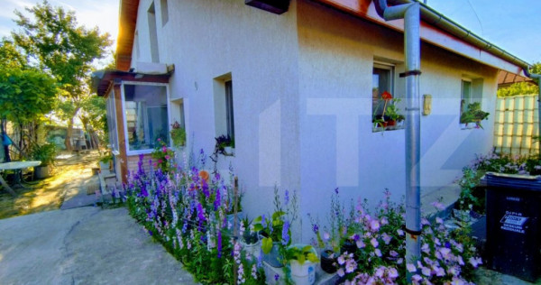 Casă in dudovicești, teren 950 mp, pod pretabil mansardare