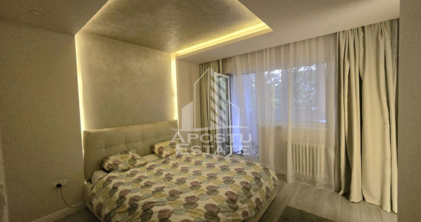 Apartament cu 4 camere, 2 bai, 2 balcoane, etaj intermedi...