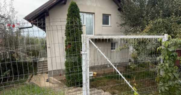 Casa d+p+m, 225 mp utili, 300 mp teren, zona burdujeni