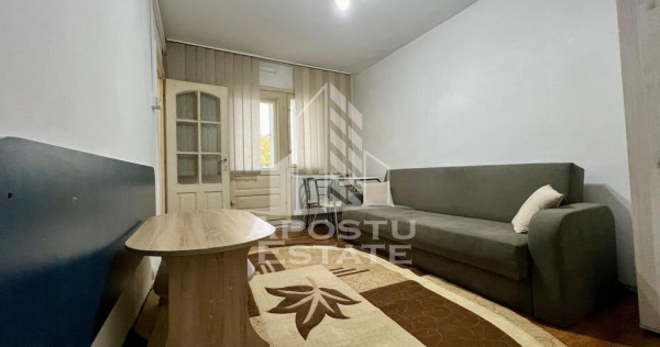 Garsoniera, 30 mp, decomandat , zona buziasului