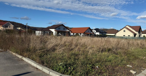 Teren intravilan 600 mp zona bența