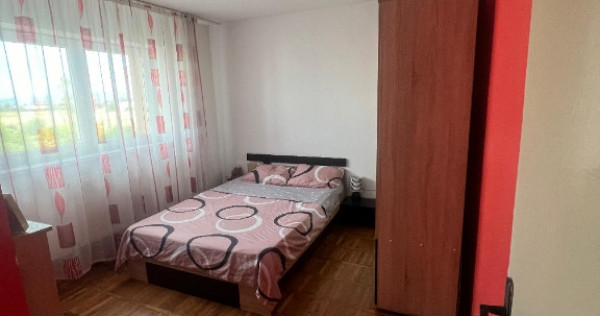Apartament 3 camere negociabil