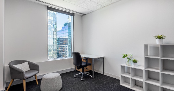 Spațiu de birou privat pentru 2 persoane în regus hermes