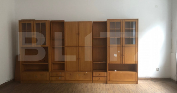 Spatiu de birouri/comercial, de inchiriat, 76 mp, zona centr