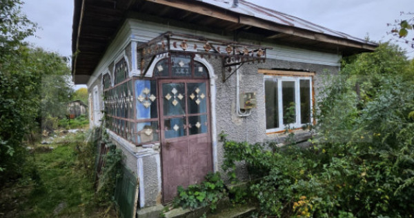 Proprietate de vanzare, 1000 mp, sat gârleni