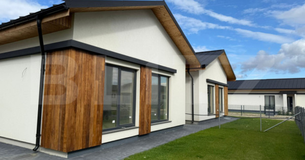 Casa individuala de 3 camere, 120mp, cutea 320mp, zona sanic